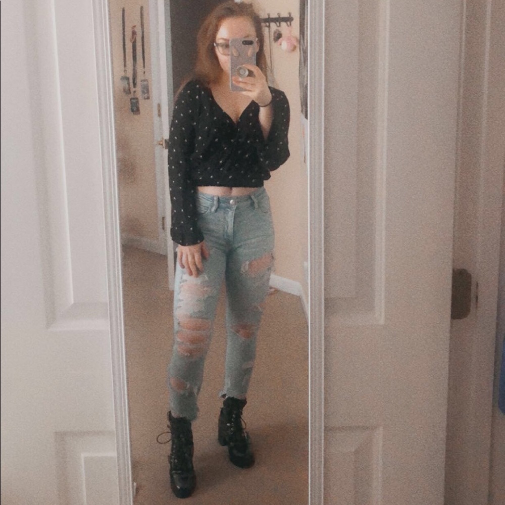 (TRADED) Arizona Jean Co. Black Floral Wrap Top